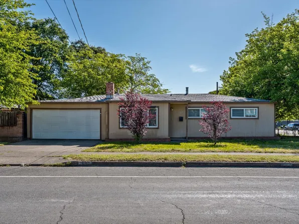 1621 S Dora Street, Ukiah, CA 95482
