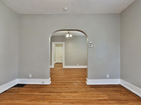 4th image of 7304 Lyndover Pl