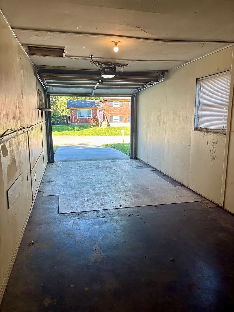 Building Photo - 1718 Birchbark Ln
