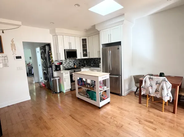 703 Mac Donough Street image 5 of 16