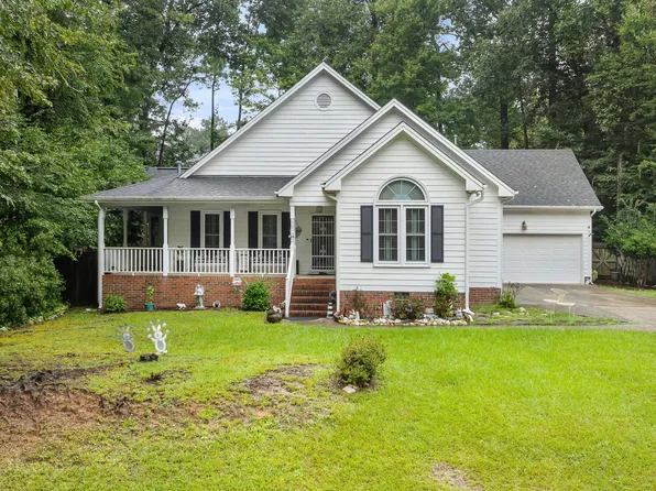 507 Westminster Dr, Clayton, NC 27520