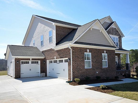 3 car garage