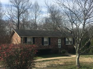 2883 Fairview Blvd, Fairview, TN 37062