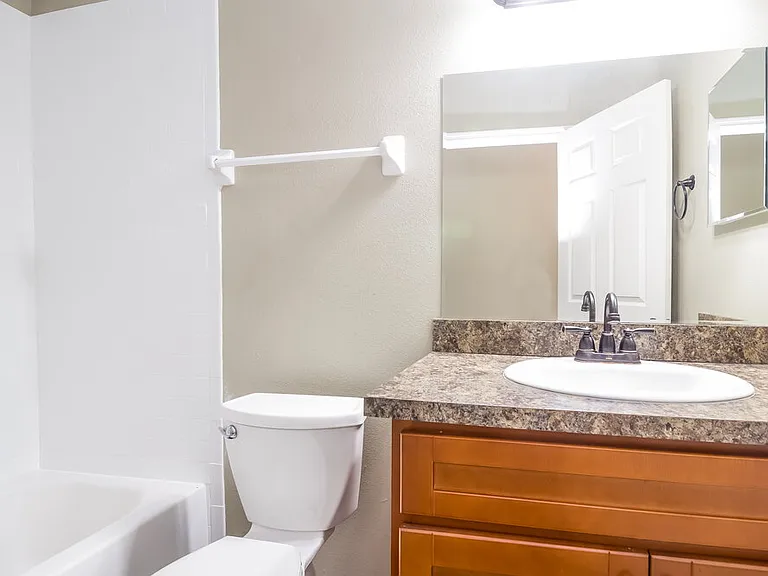 120 Portstewart Dr — Photo 13
