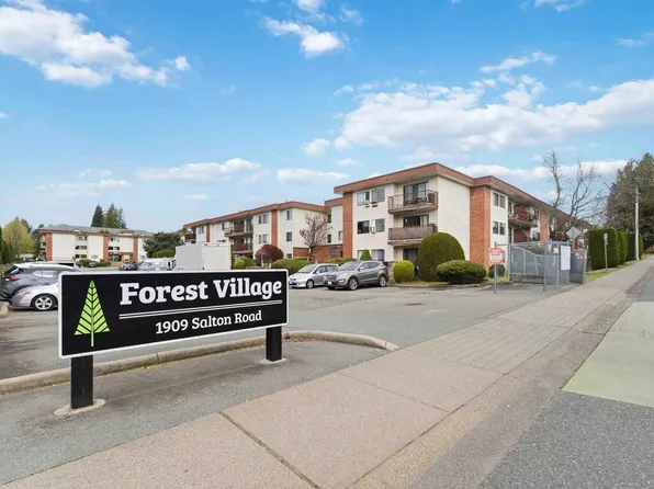 1909 Salton Rd #108, Abbotsford, BC V2S 5B6