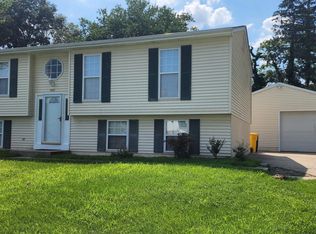 1002 Cayer Dr, Glen Burnie, MD