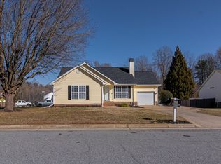 5206 Orchard Ridge Ln, Greensboro, NC 27455