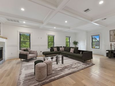 126 Central St #2, Somerville, MA, 02145
