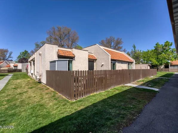 1052 Baywood Dr #80, Sparks, NV 89434