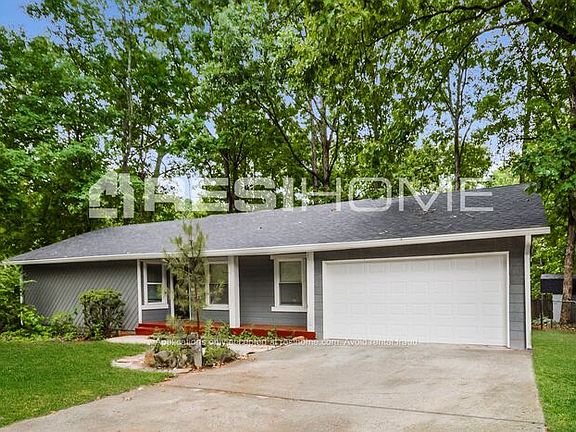 3rd image of 2369 Old Mill Dr SW