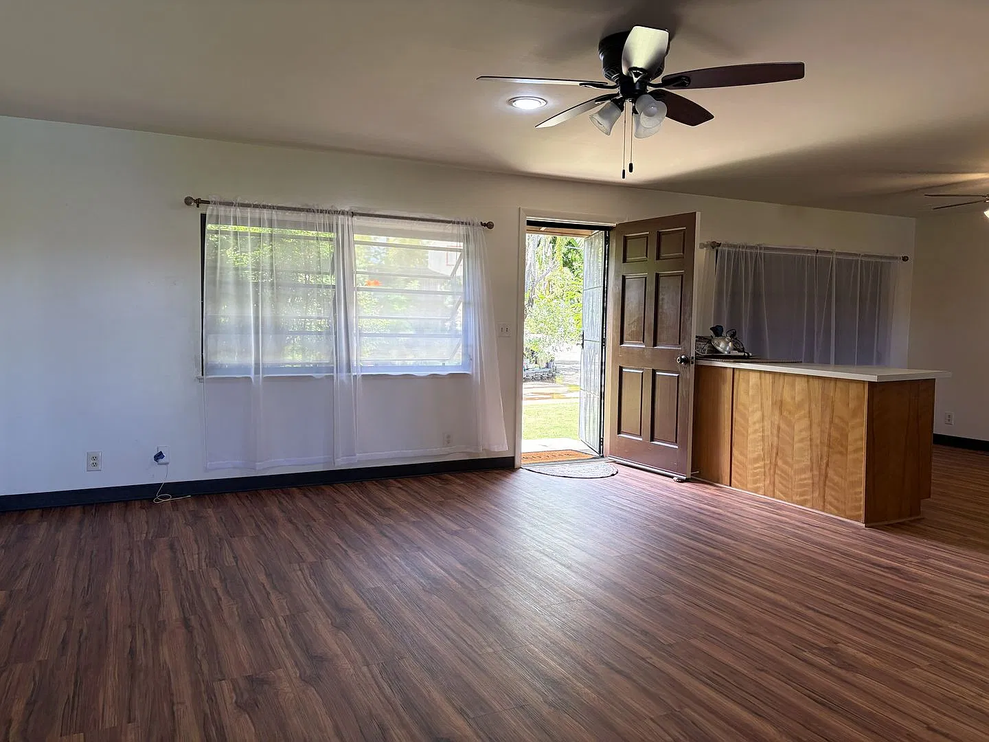 Kapaa 3 bedroom, 2 bath home for rent. — Photo 2