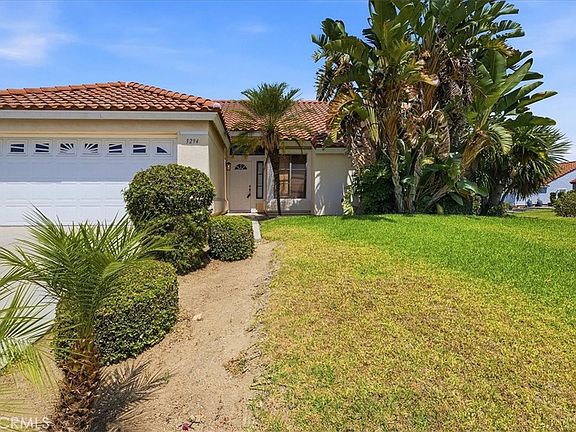 4th image of 3294 Olympic View Dr