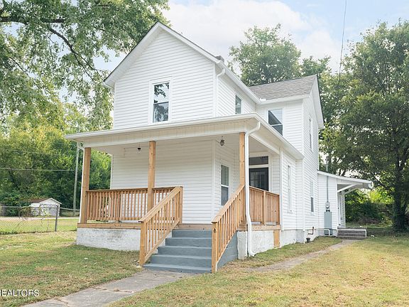 2nd image of 2206 Keith Ave