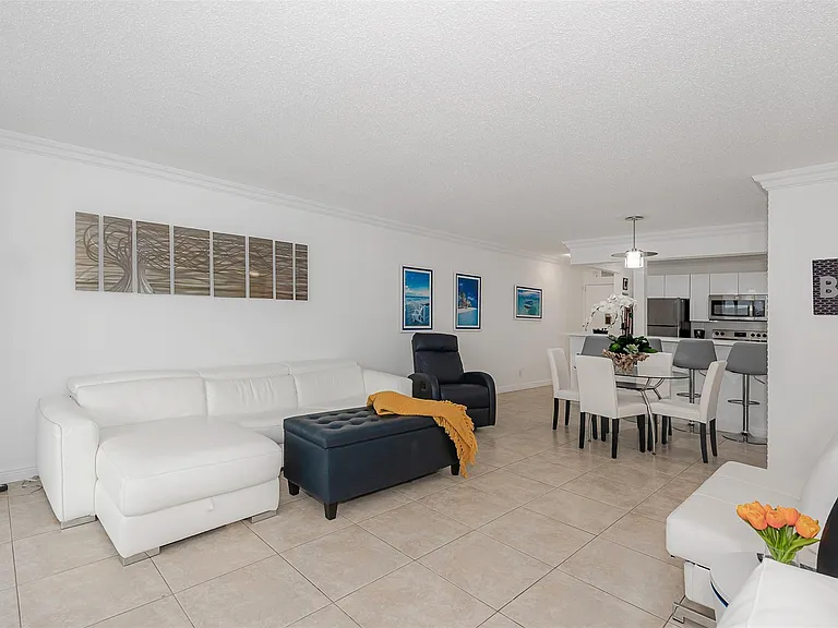 3140 S Ocean Dr #509 — Photo 16