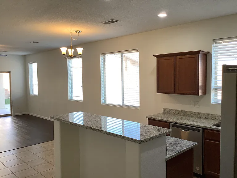 6835 Old Mesa Dr NW — Photo 5