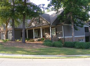 30 Stone Gate Dr, Cartersville, GA 30120