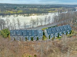 665 River Rd UNIT 3, Shelton, CT 06484