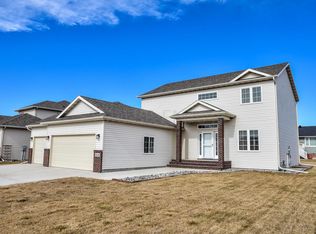 664 18th Ave E, West Fargo, ND 58078