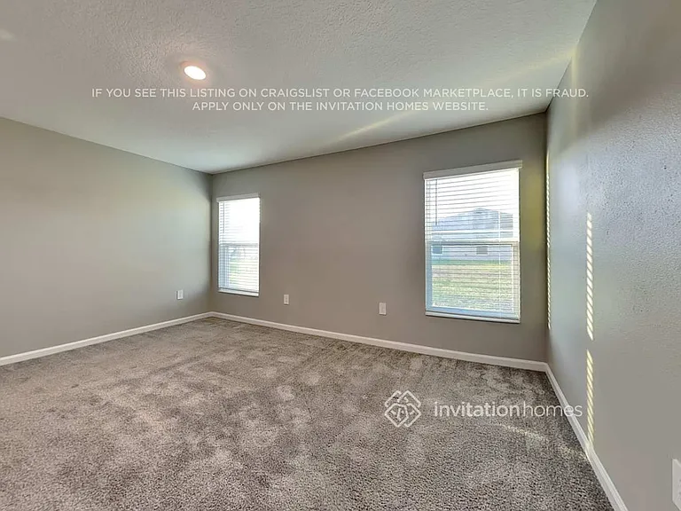 1085 Peach Creek Dr — Photo 8