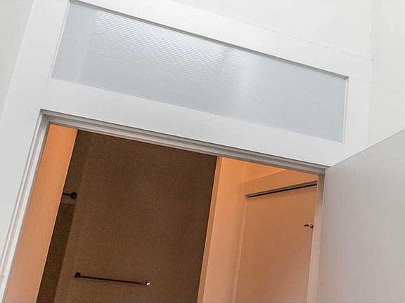 5th image of 415 Saint Pauls Blvd Unit 203