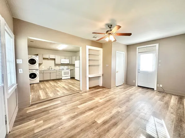 2613 N Elm Street, 2613 N Elm St APT B, Denton, TX 76201