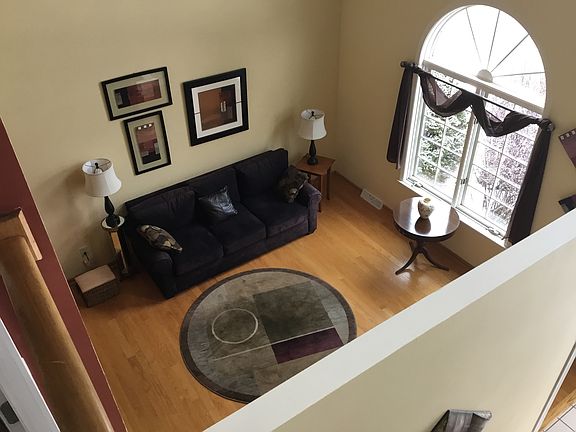 4-Panoramic Living Room