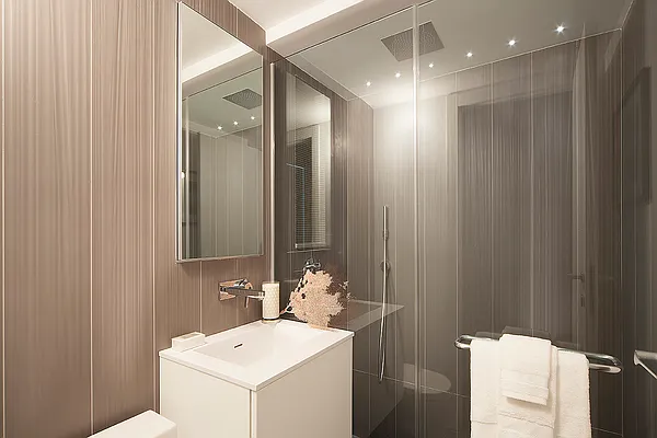 Sold by JGR Property Group | media 3