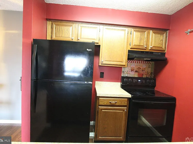 5015 Ravens Crest Dr — Photo 5