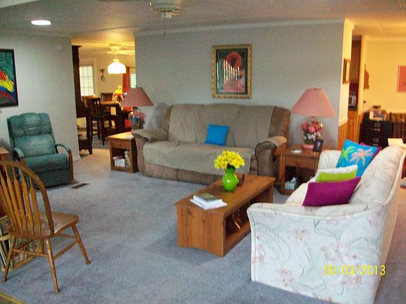 4th image of 28 Rose Dr