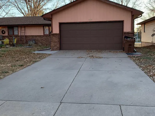 3507 Allendale Dr, Lincoln, NE 68516