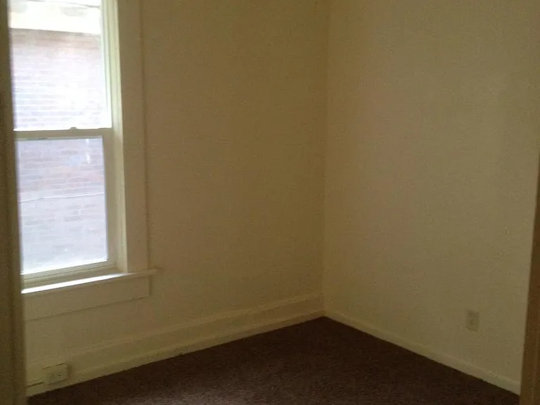 1453 Ohio St — Photo 9