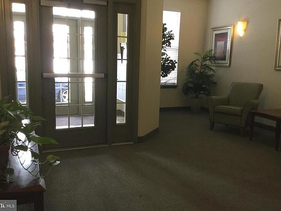 2nd image of 11623 Cavalier Landing Ct Unit 401