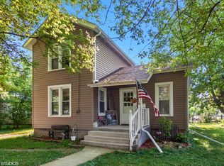 21 Castle St, Sandwich, IL 60548