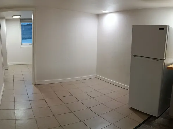 515 Farewell Ave #5, Fairbanks, AK 99701