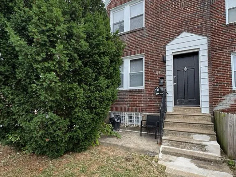 5457 Erdrick St #A — Photo 6