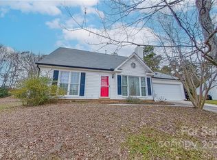 1324 Rosehill Ct SW, Concord, NC 28025