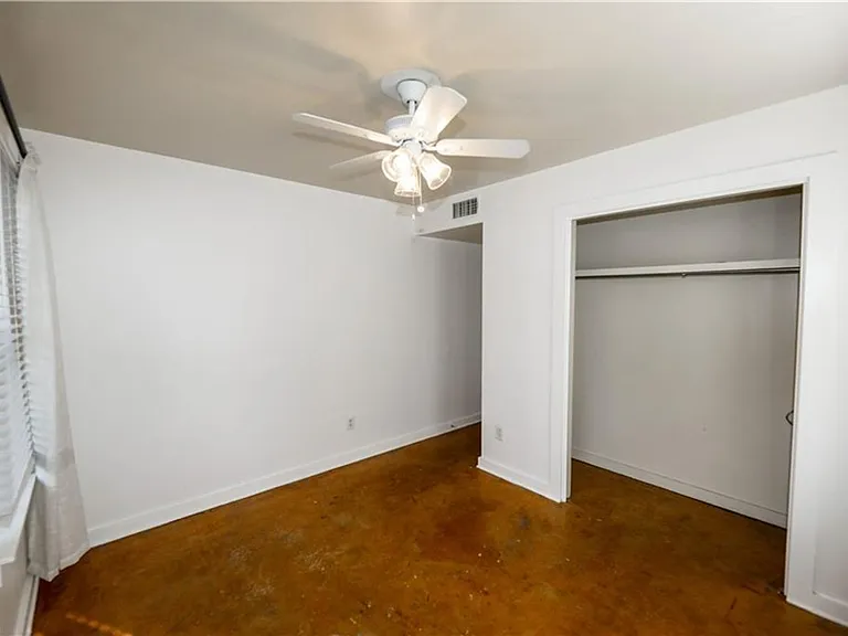 1305 Lorrain St #D — Photo 22