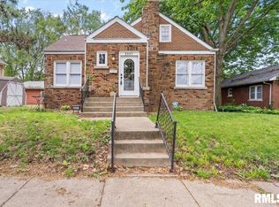 2557 S 6th St, Springfield, IL 62703