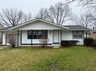 2814 19th Pl, North Chicago, IL 60064