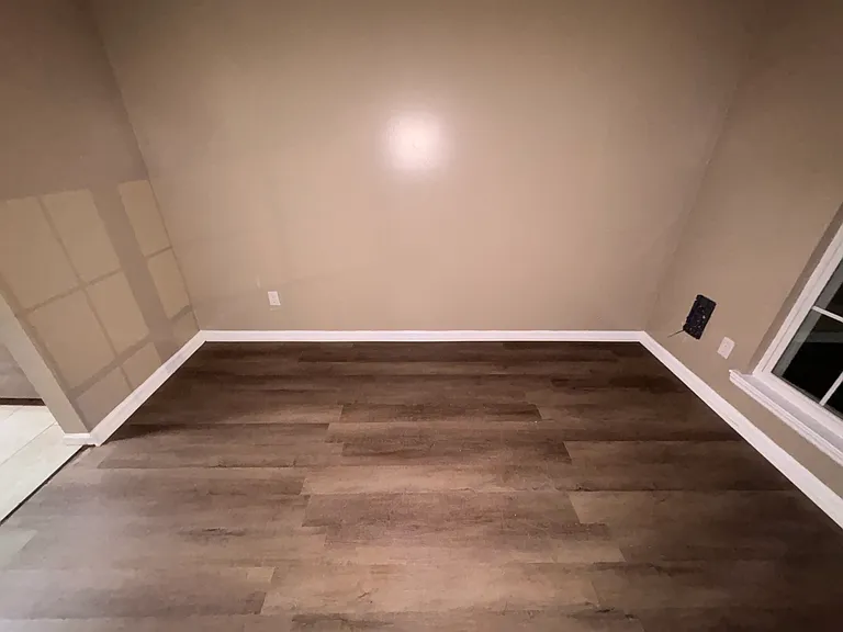 712 Edgewood Ct #712 — Photo 5