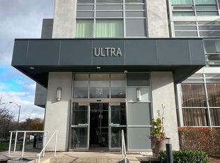 2015 Sheppard Ave E #1804, Toronto, ON M2J0B3