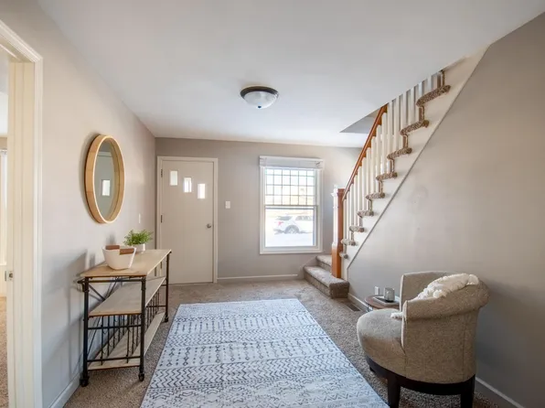 615 Pine St S, Sauk Centre, MN 56378