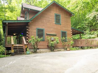 308 Black Mash Hollow Rd, Townsend, TN 37882
