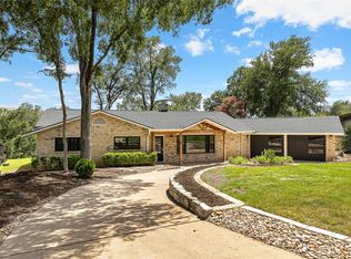 1014 Country Club Rd, Georgetown, TX 78628