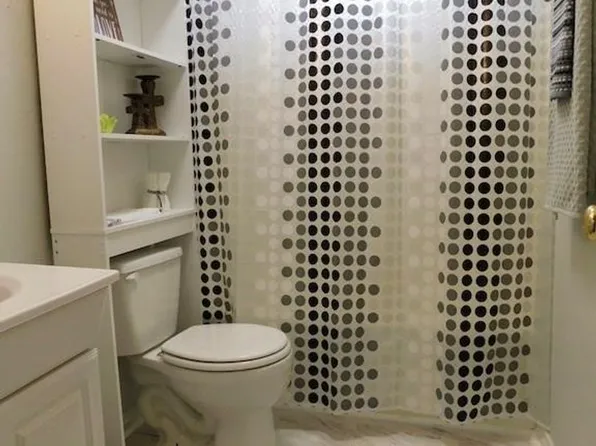 731 W Walnut St, Stephenville, TX 76401