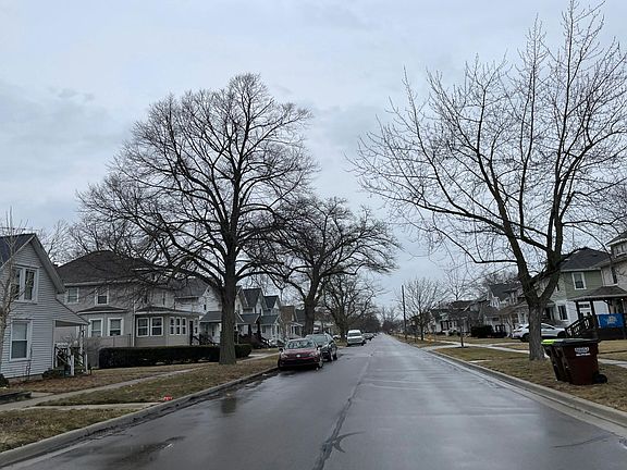 5th image of 459 Riverview Ave