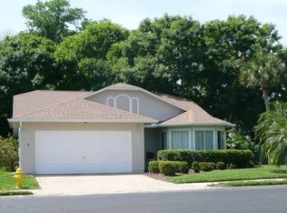 595 Willowgreen Ln, Titusville, FL 32780