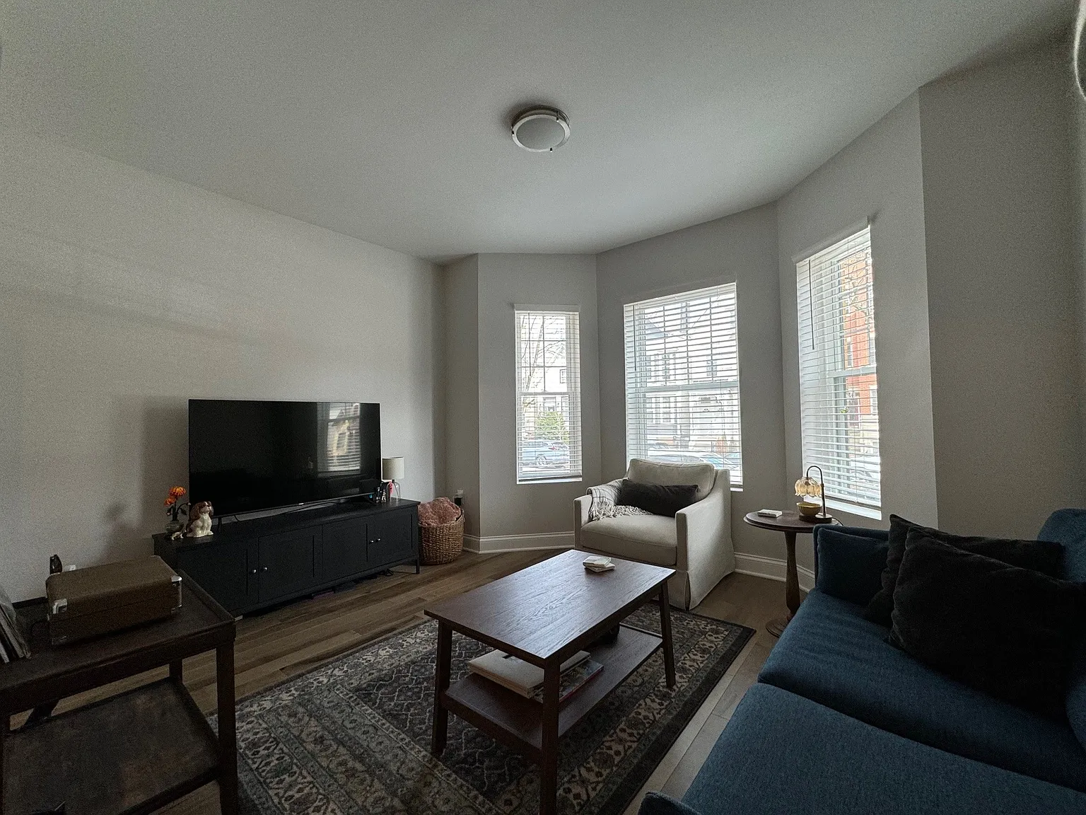 1 bed, 800 sqft, $2,250 — Photo 4