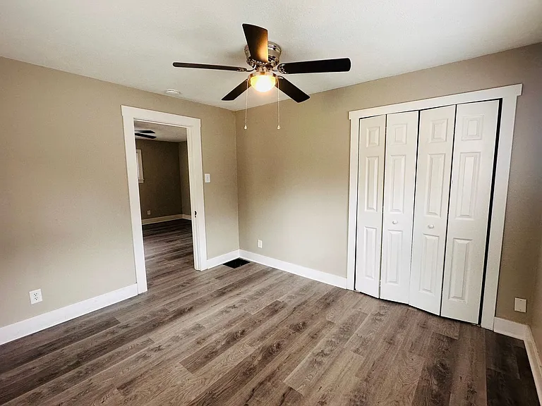 3028 University Rd — Photo 5