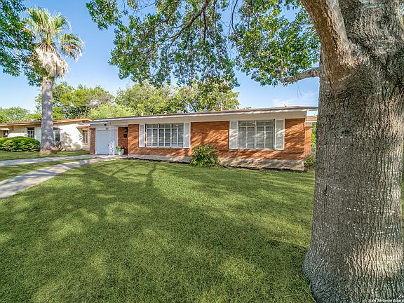 2nd image of 307 WESTHILL PL